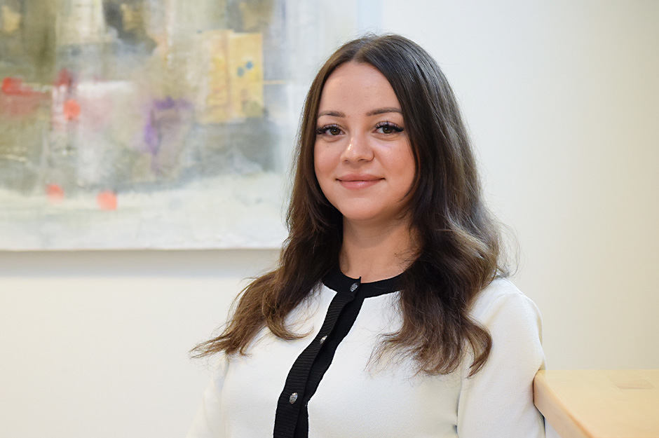 Aylin-Deniz Bektas